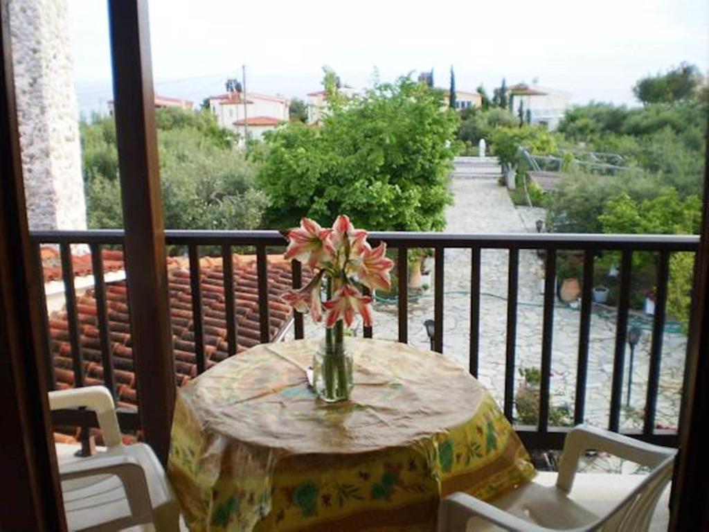 Nireas Apartman Néa Szkióni Szoba fotó