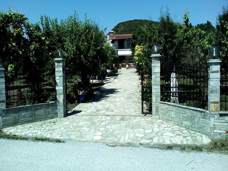 Nireas Apartman Néa Szkióni Kültér fotó